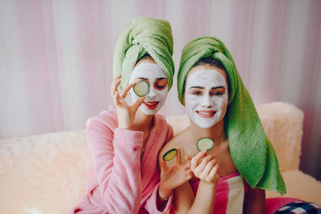 4 Skincare Benefits of Regular Facials